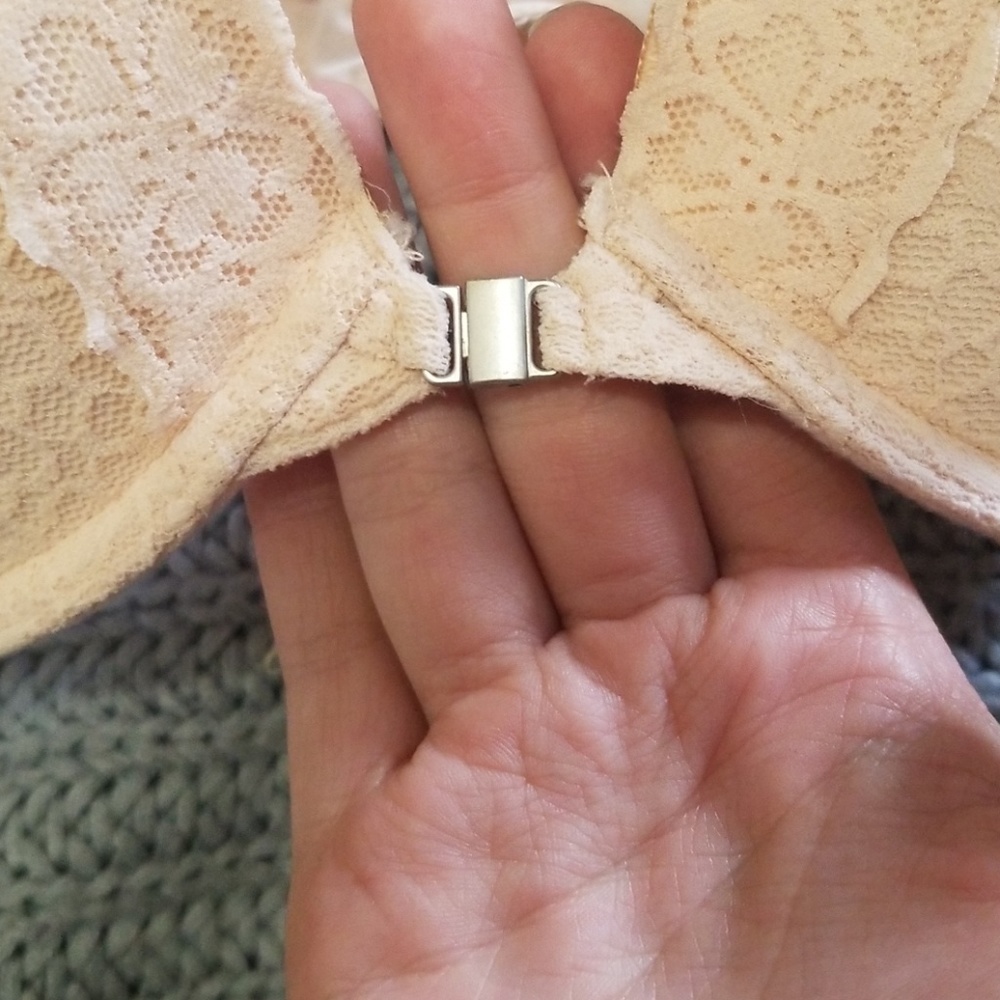 Lace Racerback Bra - Picture 2 of 2